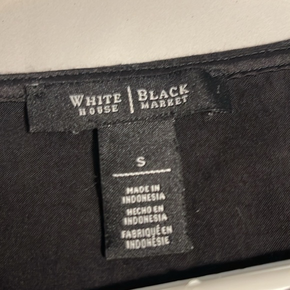 White House black market long sleeve black top with lace detail size small - Picture 4 of 5